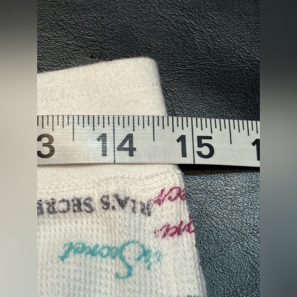 Victoria’s Secret Logo Waffle Knit Henley Top & Matching Joggers set size M - Picture 7 of 14